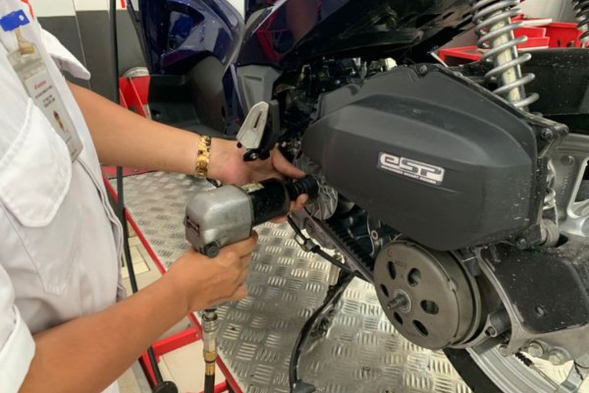 Top 6 phụ tùng xe gắn máy dễ hao mòn cần thay thế sớm để bảo đảm an toàn